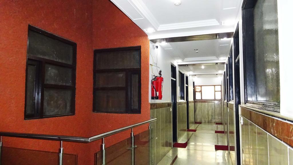 ניו דלהי Hotel Durga International מראה חיצוני תמונה