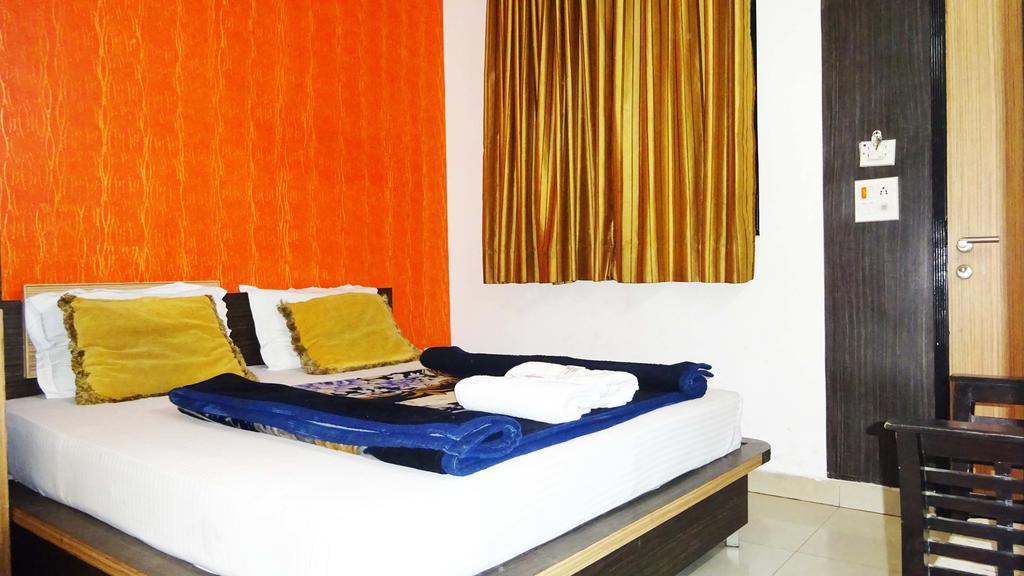 ניו דלהי Hotel Durga International מראה חיצוני תמונה