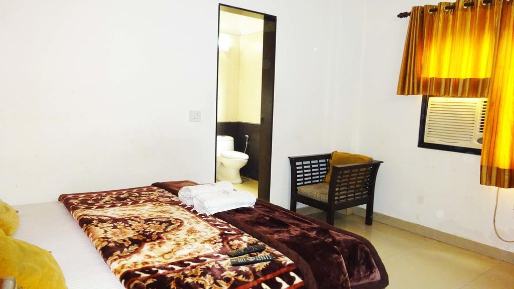 ניו דלהי Hotel Durga International מראה חיצוני תמונה