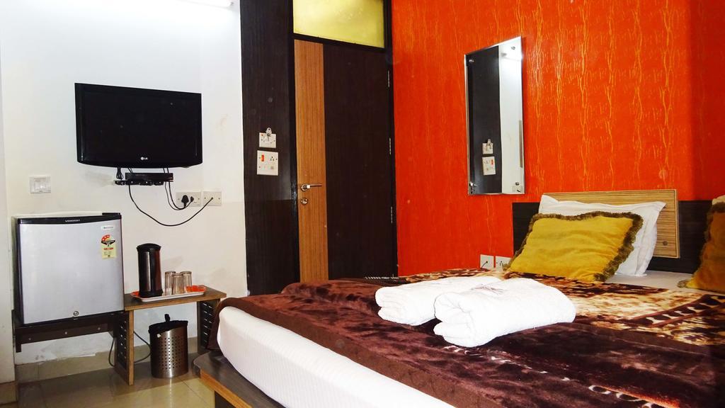 ניו דלהי Hotel Durga International מראה חיצוני תמונה