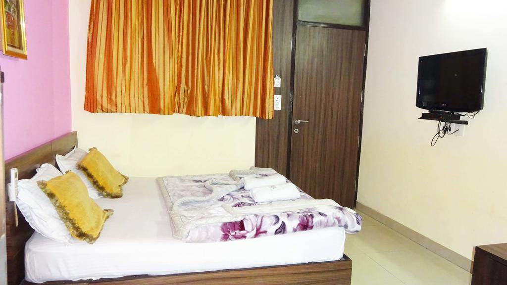 ניו דלהי Hotel Durga International מראה חיצוני תמונה
