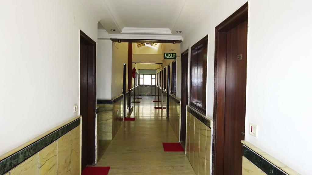 ניו דלהי Hotel Durga International מראה חיצוני תמונה