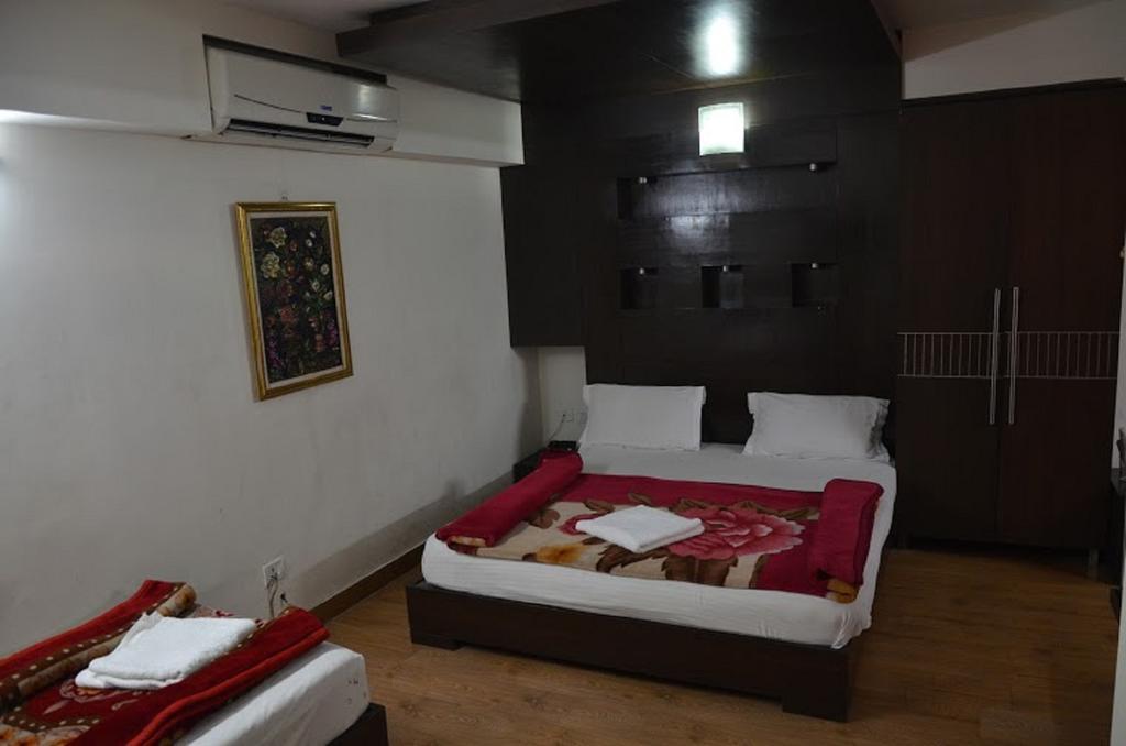 ניו דלהי Hotel Durga International מראה חיצוני תמונה