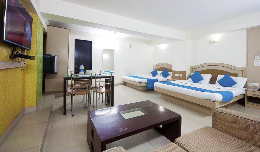 ניו דלהי Hotel Durga International מראה חיצוני תמונה