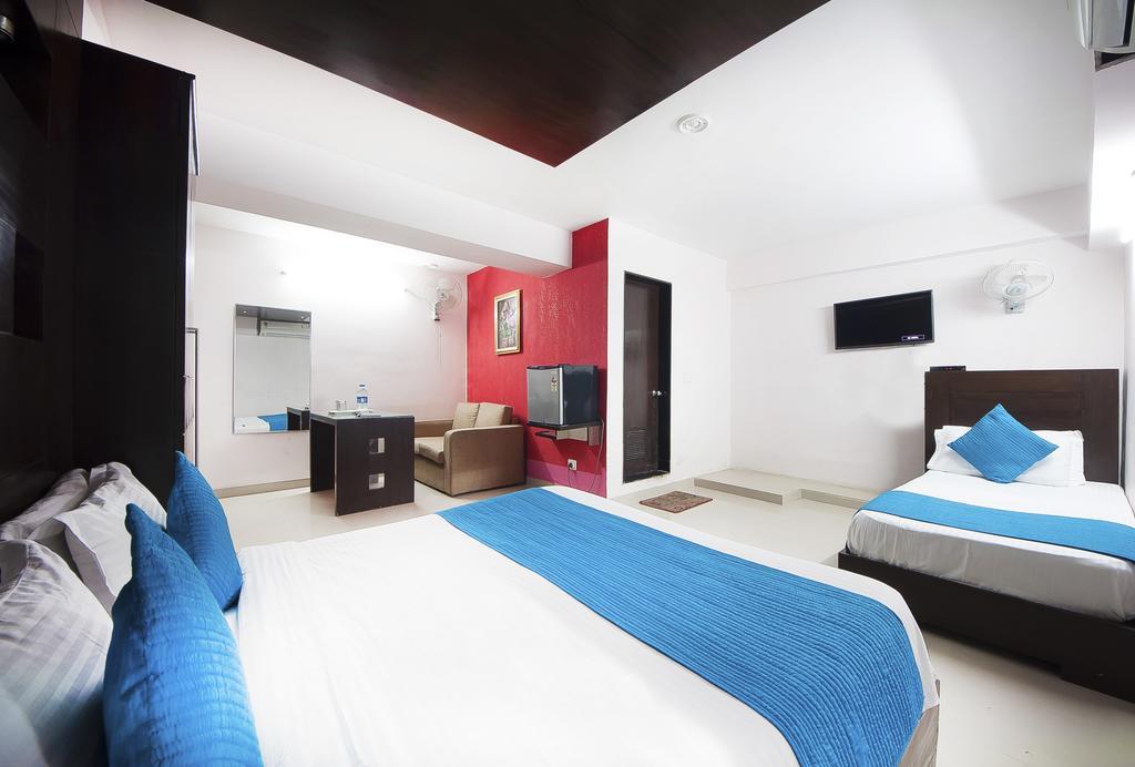 ניו דלהי Hotel Durga International מראה חיצוני תמונה